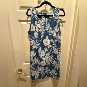 Lovely silk dress by Pineapple Moon in blue and white floral szXL